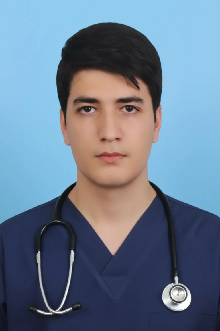 نیما نیرومند