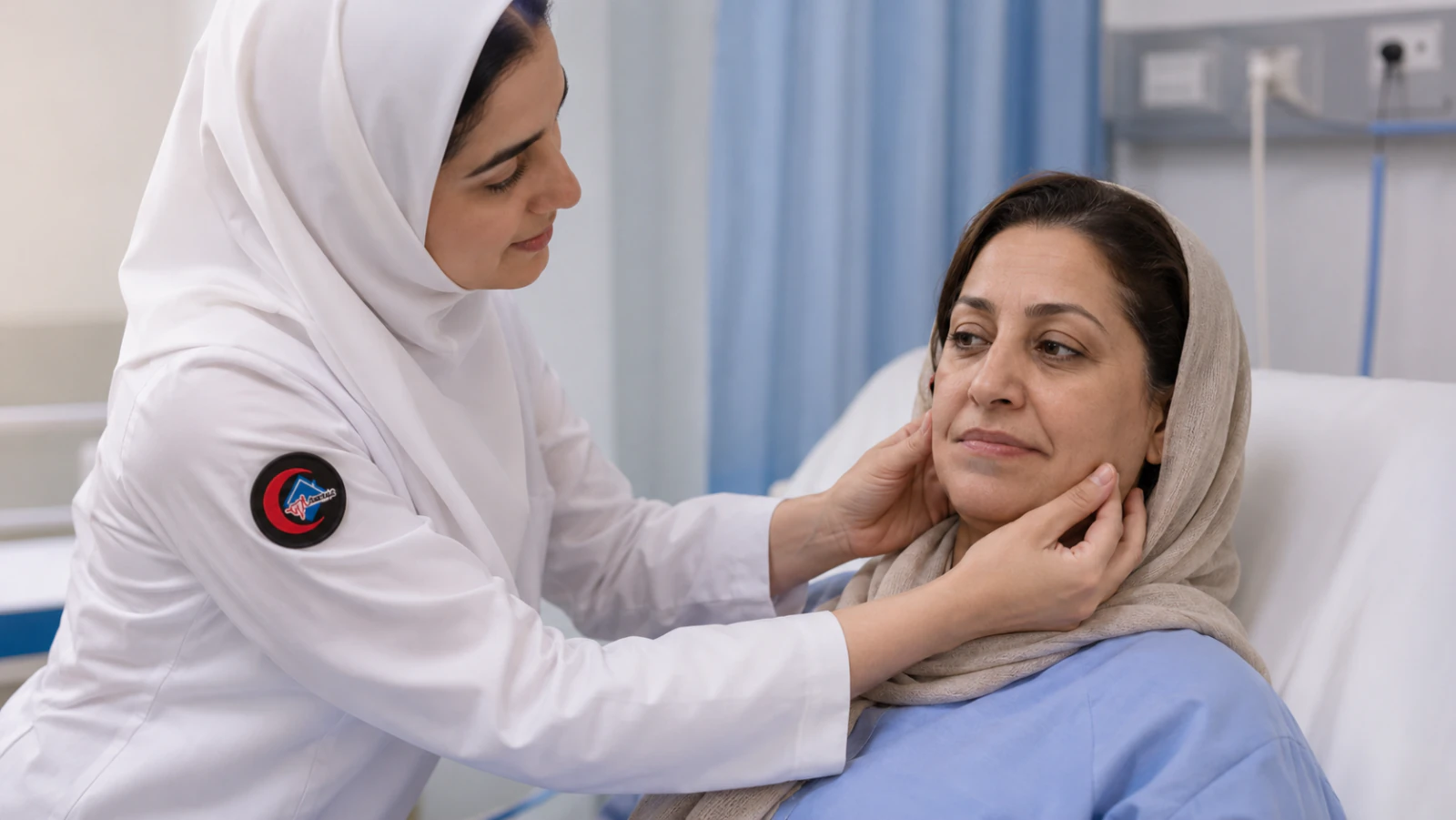 بررسی علائم FAST و افتادگی صورت در خانم میانسال مبتلا به سکته مغزی توسط پرستار