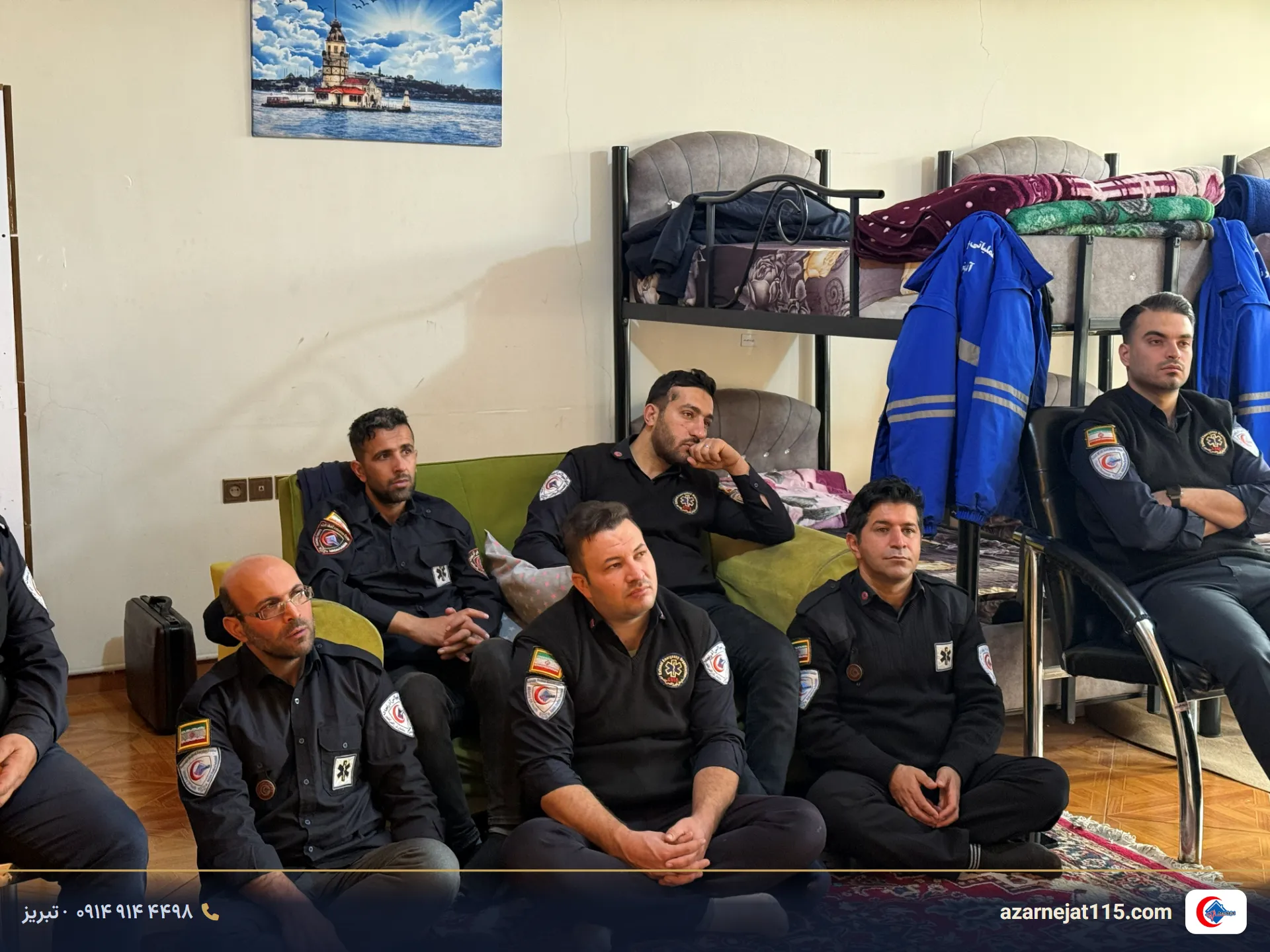 دوره آموزش مداوم پرسنل عملیاتی آذرنجات آموزش مداوم پرسنل عملیاتی آمبولانس خصوصی آذرنجات در حال گذراندن دوره آموزشی در تبریز